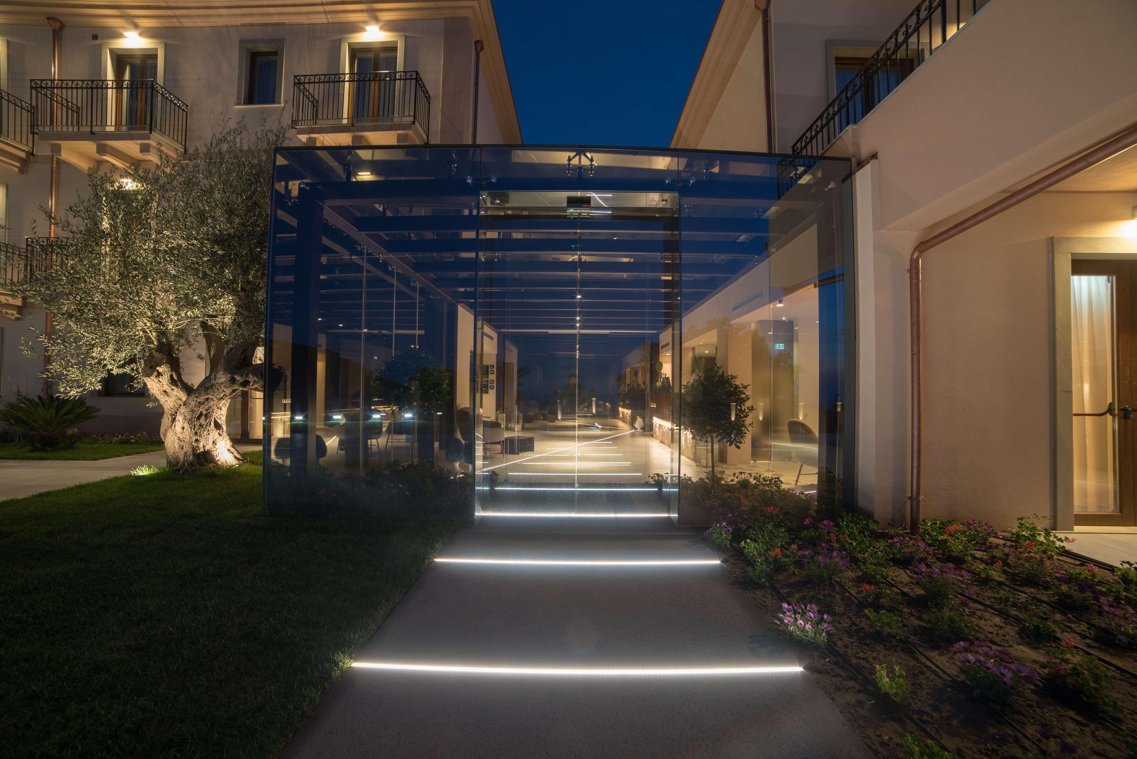 Best Western Plus Hotel Terre Di Eolo Patti Exterior photo